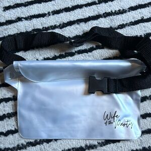 Fanny pack- water proof